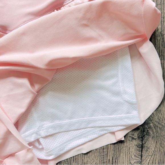 Luga Pink Pastel Tennis Skirt Mini w Shorts - Picture 2 of 5